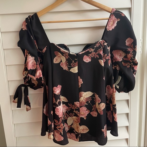 Off the shoulder brown floral Fab’rik top - Picture 2 of 4